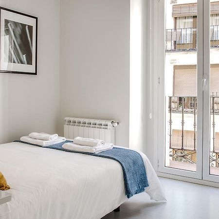 Atocha Lux, By Presidence Rentals Madrid Extérieur photo
