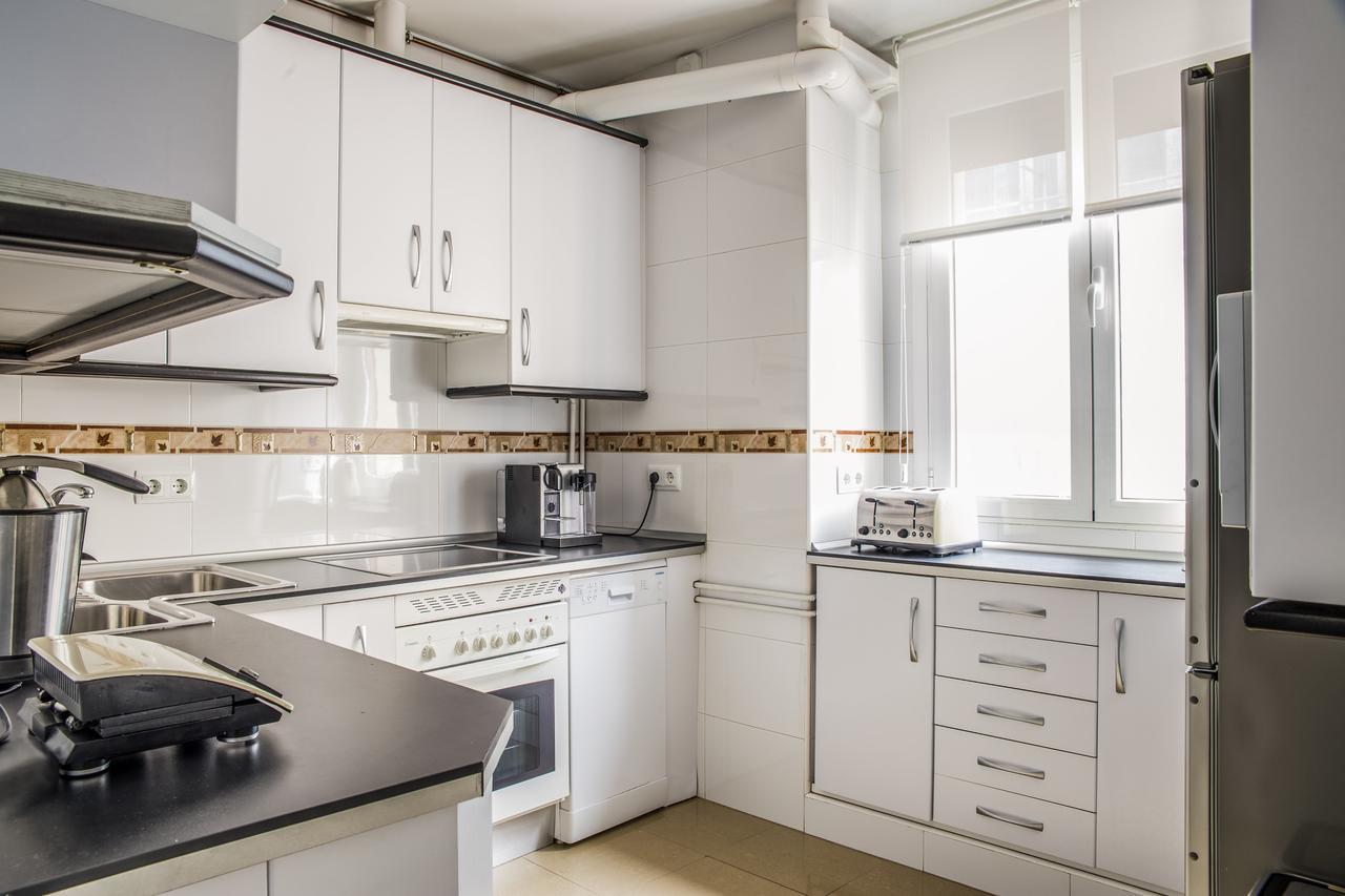 Atocha Lux, By Presidence Rentals Madrid Extérieur photo