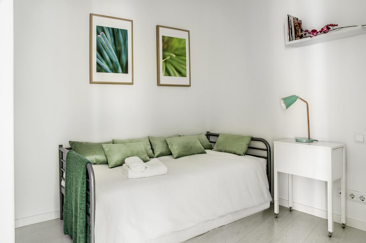 Atocha Lux, By Presidence Rentals Madrid Extérieur photo